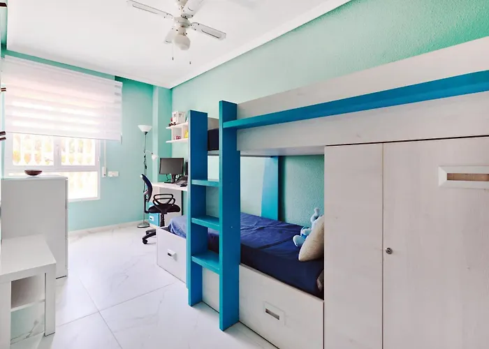 Apartamento 2 Garaje Y Piscina Junto Al Mar *