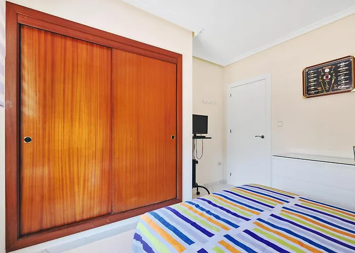 Apartamento 2 Garaje Y Piscina Junto Al Mar