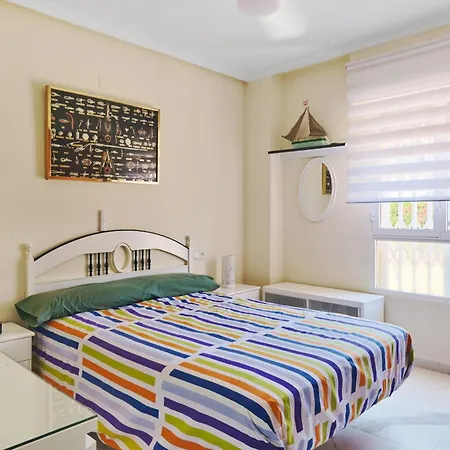 Apartmán 2 Garaje Y Piscina Junto Al Mar